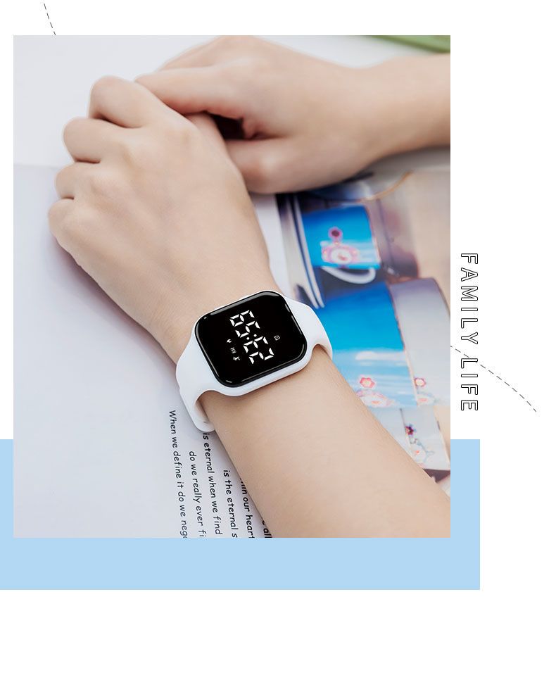 Smart Female Students Korean Version Simple Junior High School Bracelet Sports Waterproof Luminous Vibration Alarm Clock_voghion.com