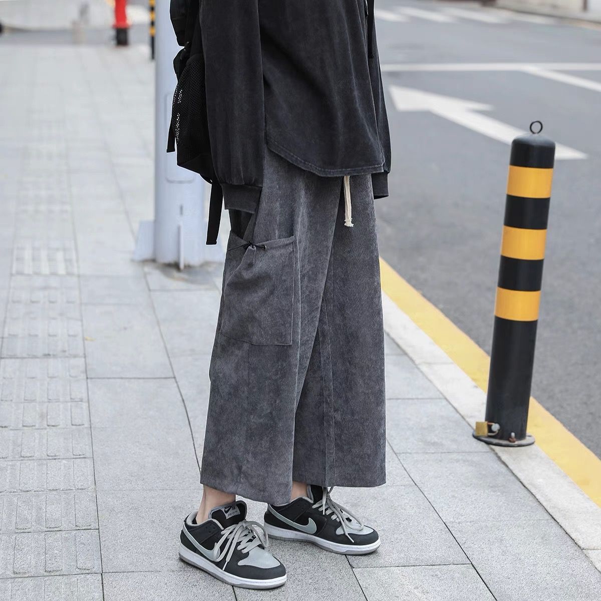 Falling wide-leg overalls men's Korean style trendy Japanese style large pockets loose casual nine-point pants straight men's pants