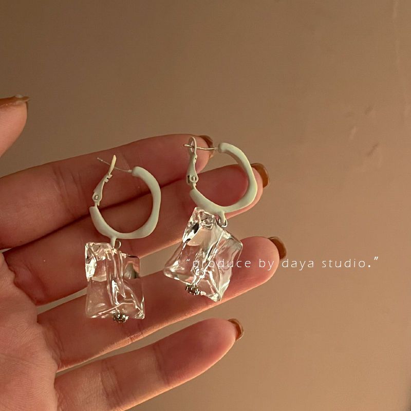 Ice Cube Frosty French style transparent acrylic paint earrings Minimalist temperament niche design high-end Hong Kong style earrings