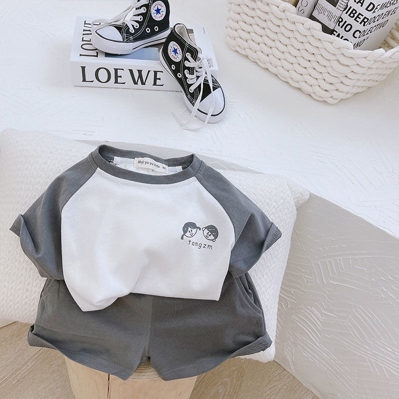 Pure cotton children's short-sleeved two-piece Korean boys and girls trendy raglan sleeves T-shirt beach shorts top suit thin