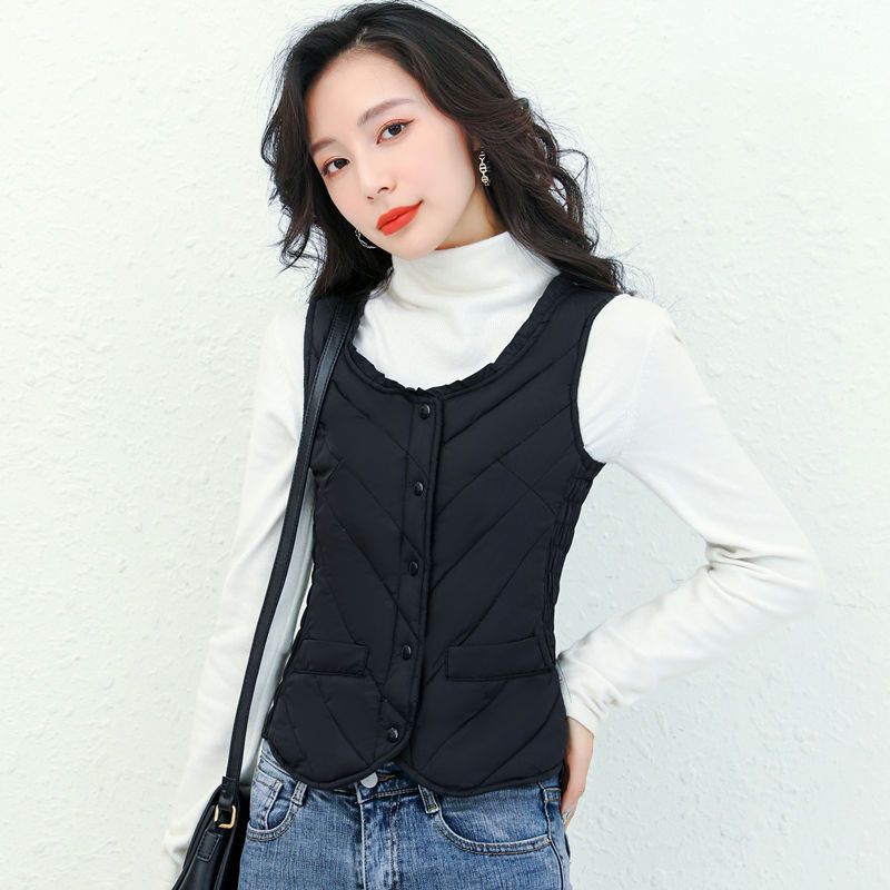 Short down vest women's winter middle-aged and elderly people keep warm close-fitting inner liner to wear light and slim large size women's vest vest