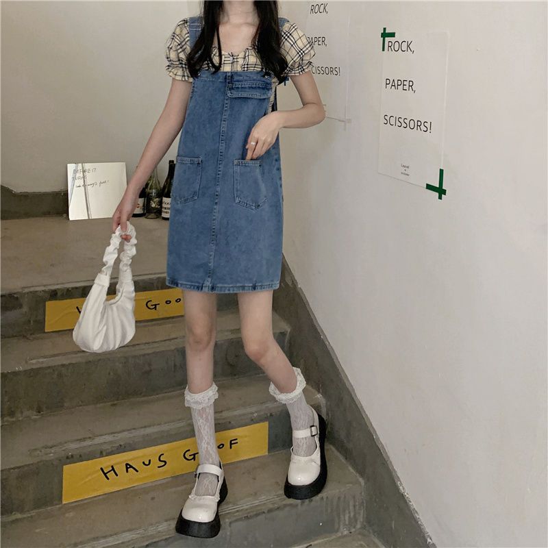 Large fat sister age reducing suspender skirt 2022 new summer Korean version loose small cowboy suspender skirt women