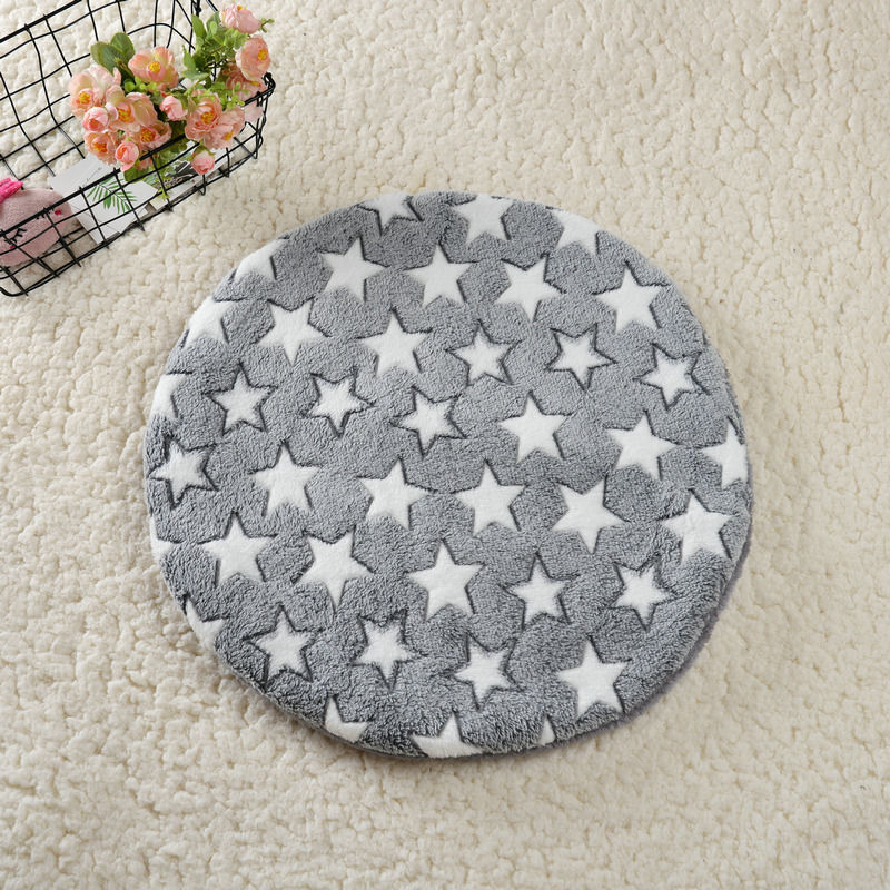 Pet supplies cartoon mat with double-sided plush and thick insulation round pad, dog litter pad, cat mattress, small and medium-sized dog insulation pad