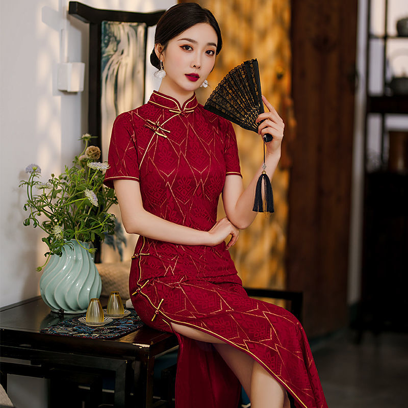 爱依纱长款改良版经典旗袍优雅女性修身时尚2021新款式连衣裙夏季
