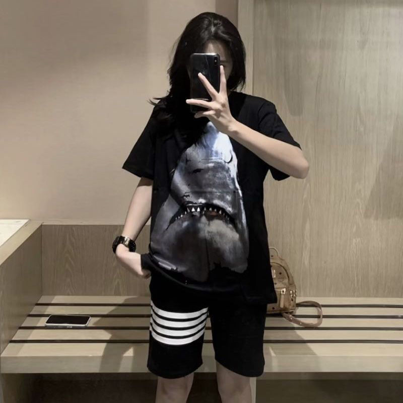 Shorts women's summer loose striped four bars loose men and women couple sports five-point pants casual pants shorts summer