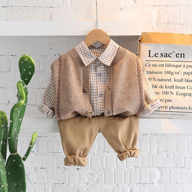 Children's clothing boy autumn suit 2021 new trendy baby Korean version long-sleeved cardigan sweater baby three-piece set