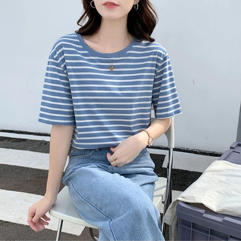 Black and white stripe short sleeve T-shirt Hong Kong style design sense of minority half sleeve loose and versatile high-level sense top female summer slim