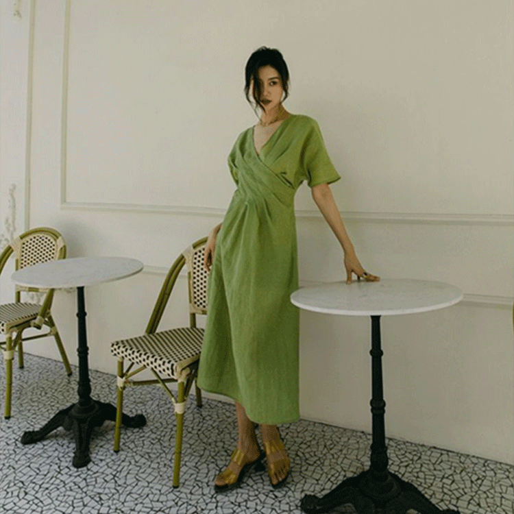French tea break long skirt design sense niche skirt summer 2023 new fashion age-reducing green puff sleeve dress