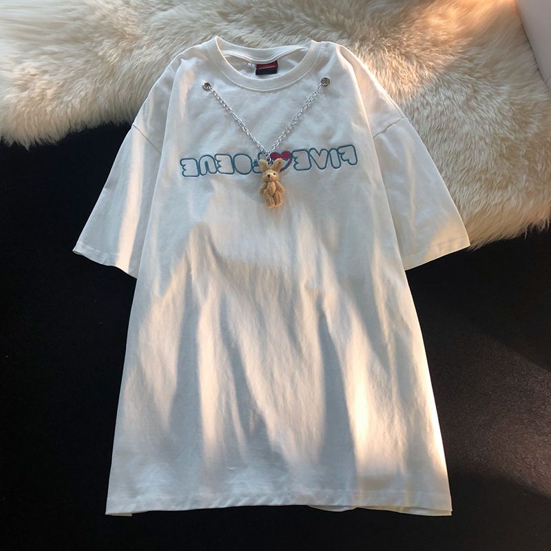 Bear short-sleeved t-shirt female design sense niche summer thin section loose Korean version white chic top half-sleeved T-shirt