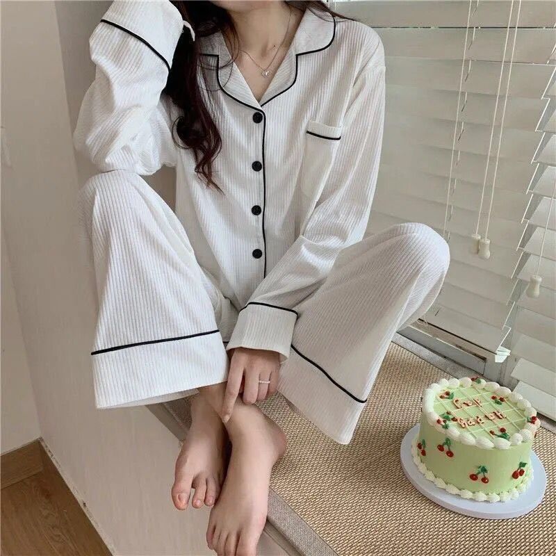 Korean version of pajamas women's spring and autumn thin section long-sleeved cardigan student sweet autumn and winter can wear cotton home service suit