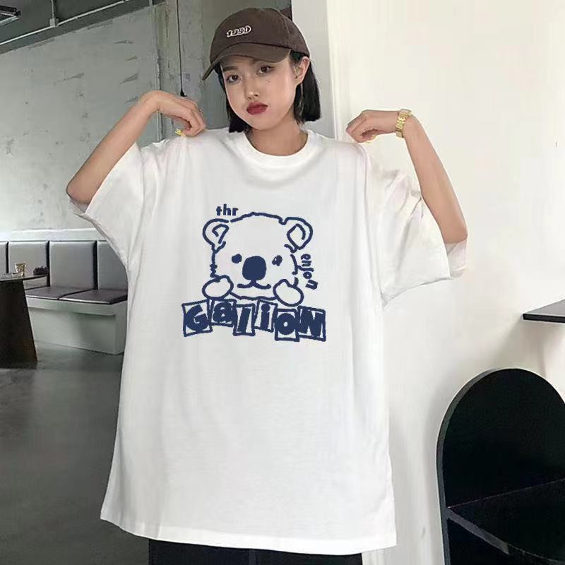 超肥加大碼胖mm夏裝200-300斤學生寬鬆萌熊短袖t恤女裝上衣ins潮