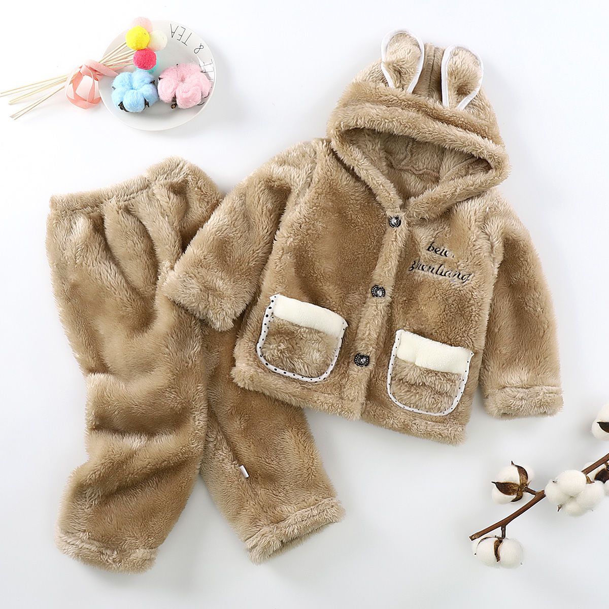 2021 new children's foreign style pajamas suit male and female baby small, medium and big children cute hooded spring and autumn models can be worn outside