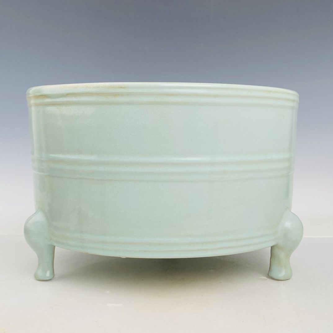 古董古玩收藏真品包老保真老瓷器宋瓷摆件 汝瓷三足奁