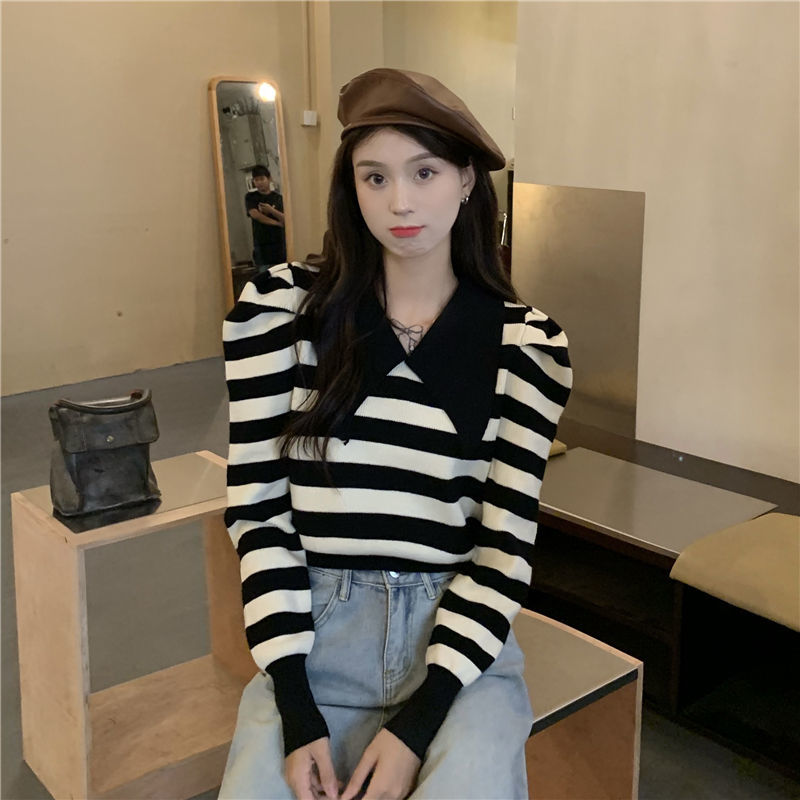 Early autumn lazy short doll collar top design sense new retro waist striped loose long-sleeved knitted sweater for women