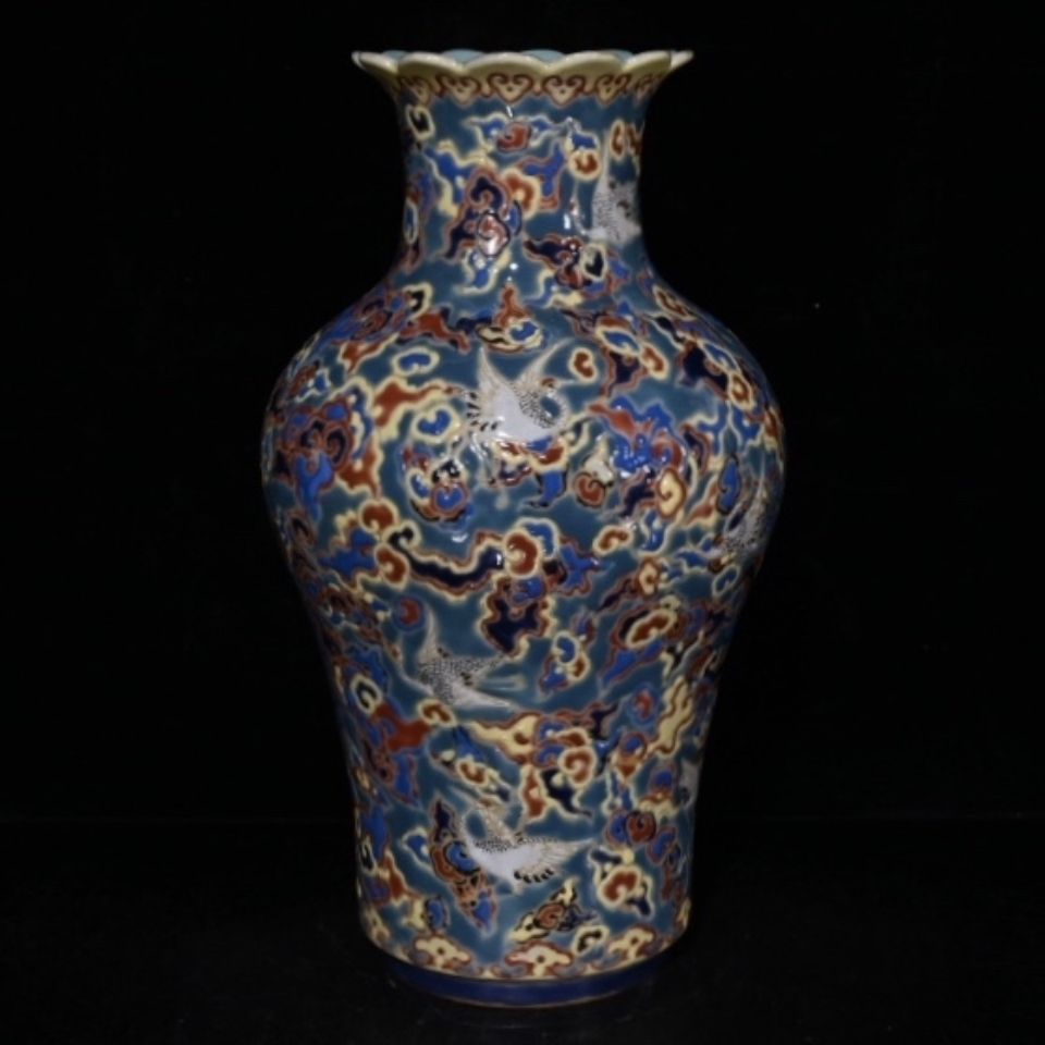 大清乾隆珐琅彩开片仙鹤花口瓶(27×17cm) 纯手工手绘全美品