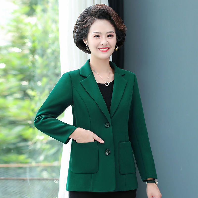 Middle-aged women's spring and autumn coats for mothers