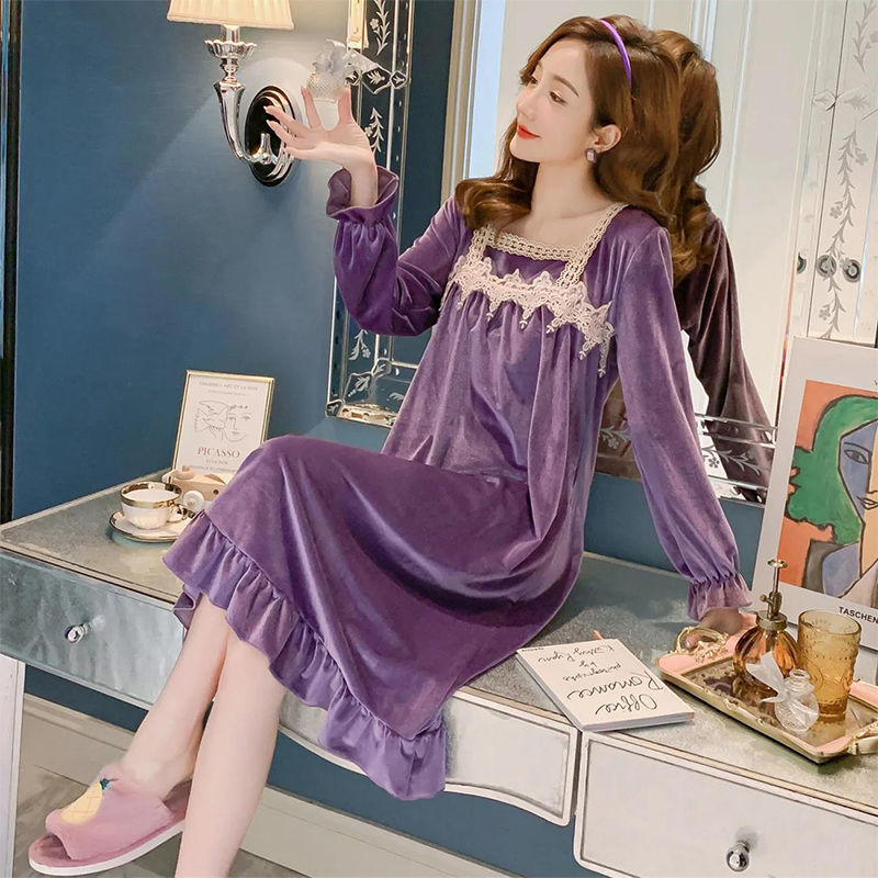 Women's pajamas spring and autumn golden velvet long-sleeved sexy loose over-the-knee nightdress long skirt home service 2022 new autumn and winter