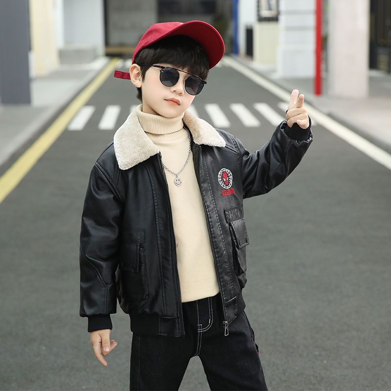 Boys fleece jacket children 2022 autumn and winter new boys medium thick foreign style top baby handsome leather jacket