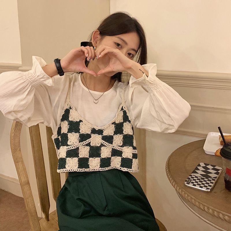 2021秋季新款森系显瘦半身裙针织镂空外穿小吊带圆领上衣女三件套【3