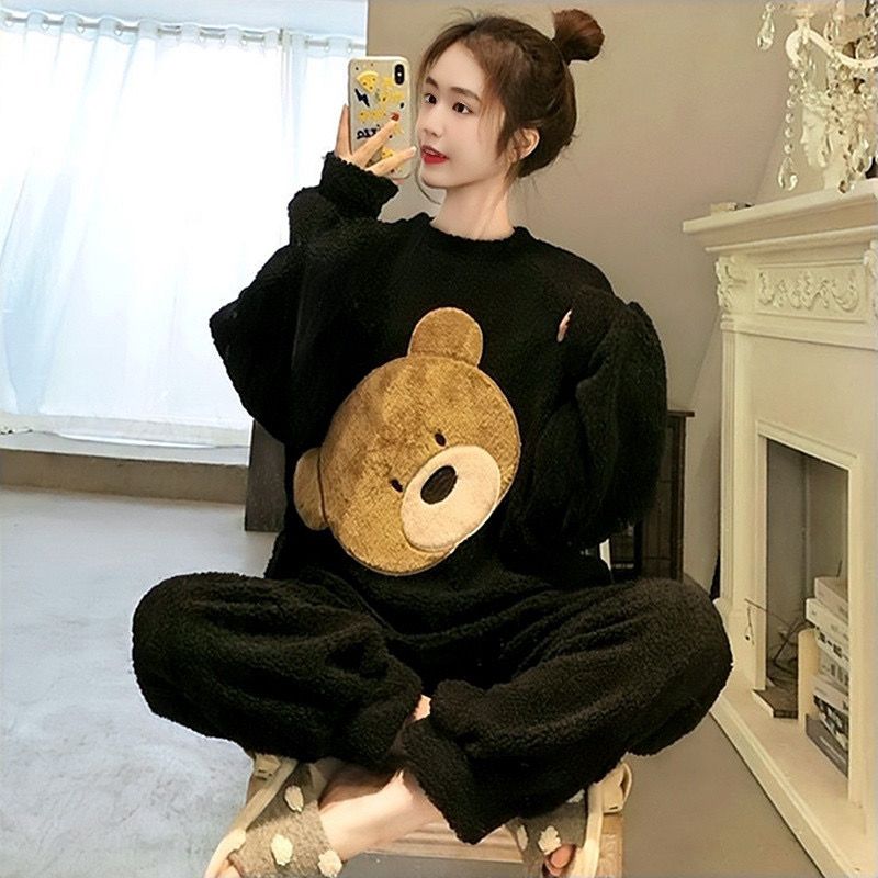 Pajamas women's autumn and winter thickened coral fleece flannel long-sleeved students Korean version cute winter new warm suit