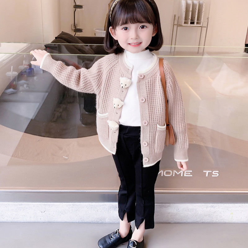 Girls' autumn clothes sweater cardigan autumn clothes 2022 new foreign style baby girl knitted top fashionable coat children's clothes