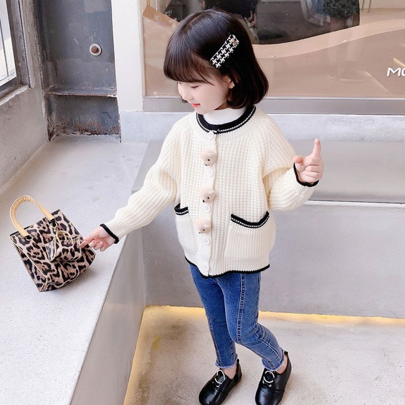 Girls' autumn clothes sweater cardigan autumn clothes 2022 new foreign style baby girl knitted top fashionable coat children's clothes