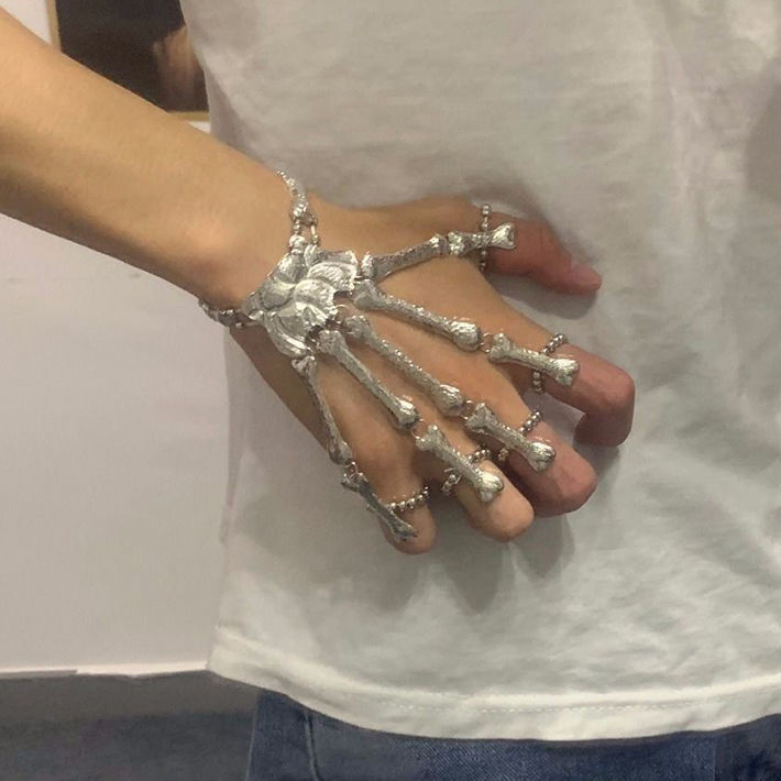 Skull Punk Gold/Silver Skeleton Bracelet Gloves INS can be flexibly adjusted for men and women