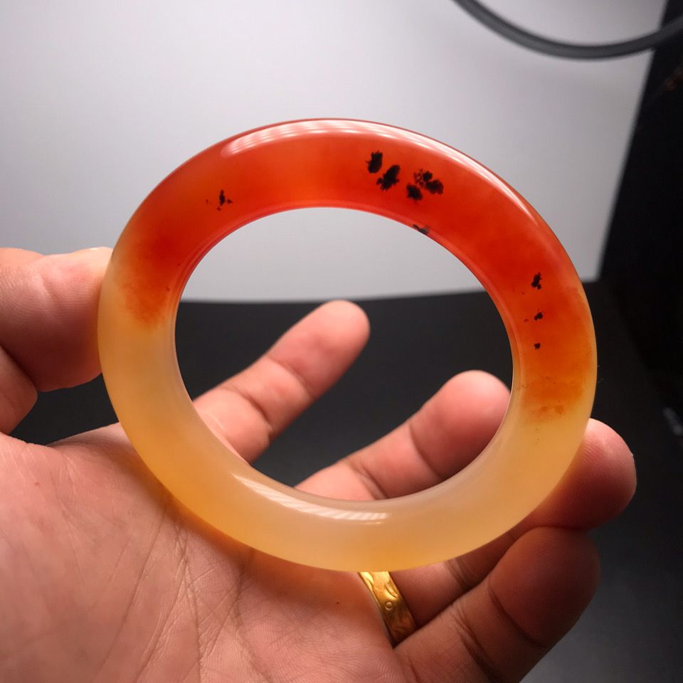 云南天然黄龙玉手镯产地龙陵精品团坡料水草花鸡血红龙凤鸳鸯玉镯