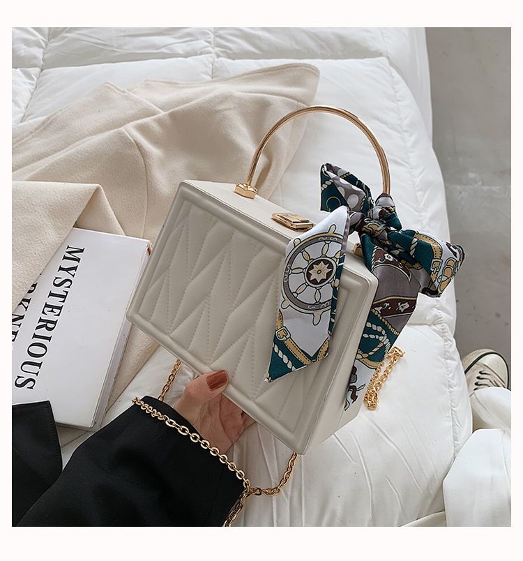 Scarf Small Square Handheld Box Bag With Pleated Embroidery Detail_voghion.com