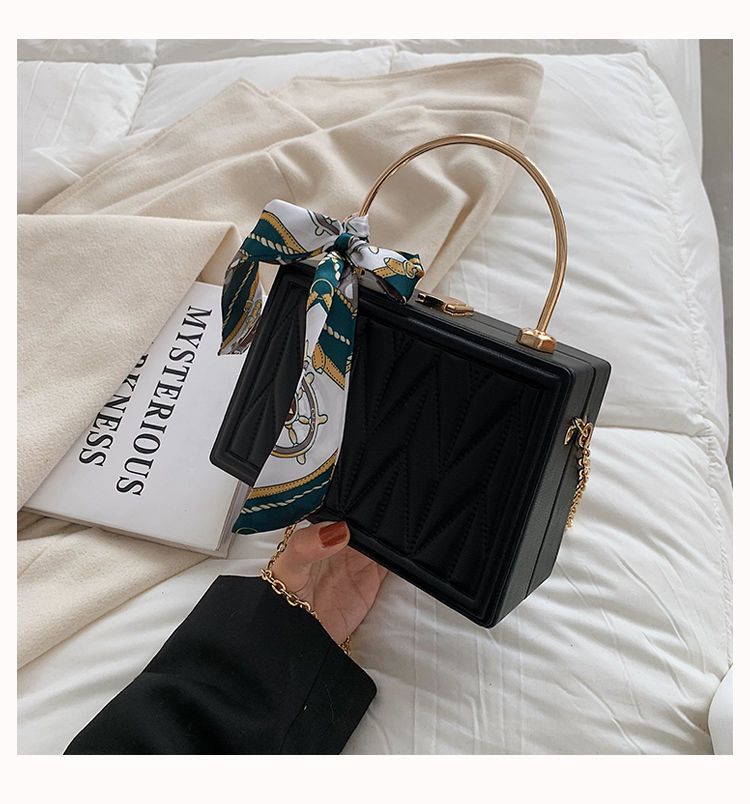 Scarf Small Square Handheld Box Bag With Pleated Embroidery Detail_voghion.com