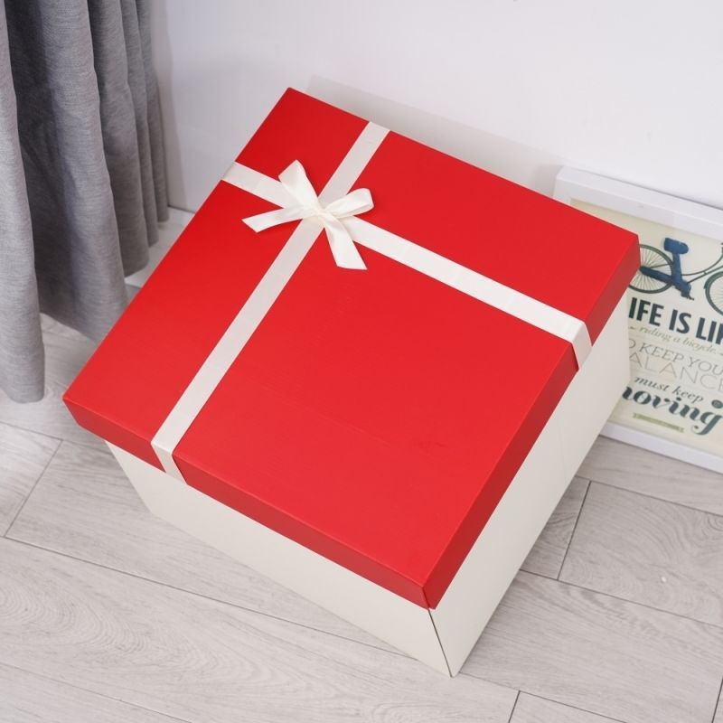 超大号礼物盒送女友生日礼物包装盒空盒子高档仪式感礼品盒零食箱