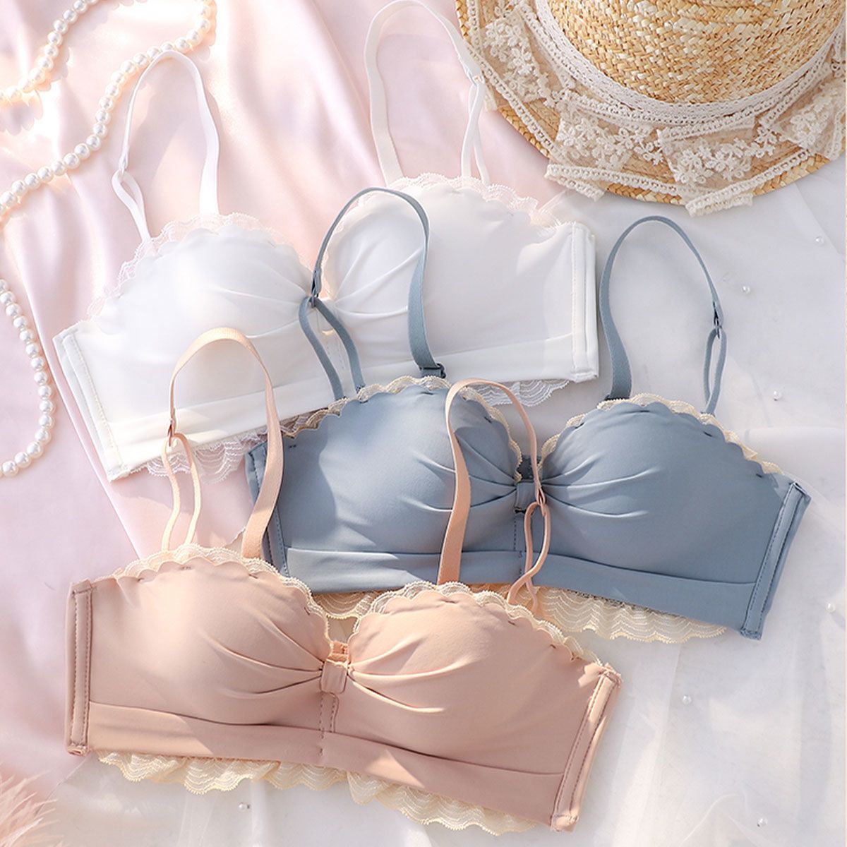 Underwear women's small chest gathered summer thin section without steel ring Japanese girl flat chest special bra strapless non-slip