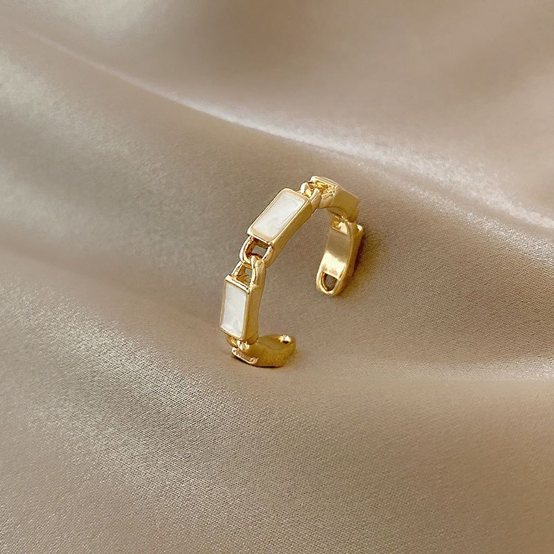 Anello di design minimalista per donna, anello aperto_voghion.com