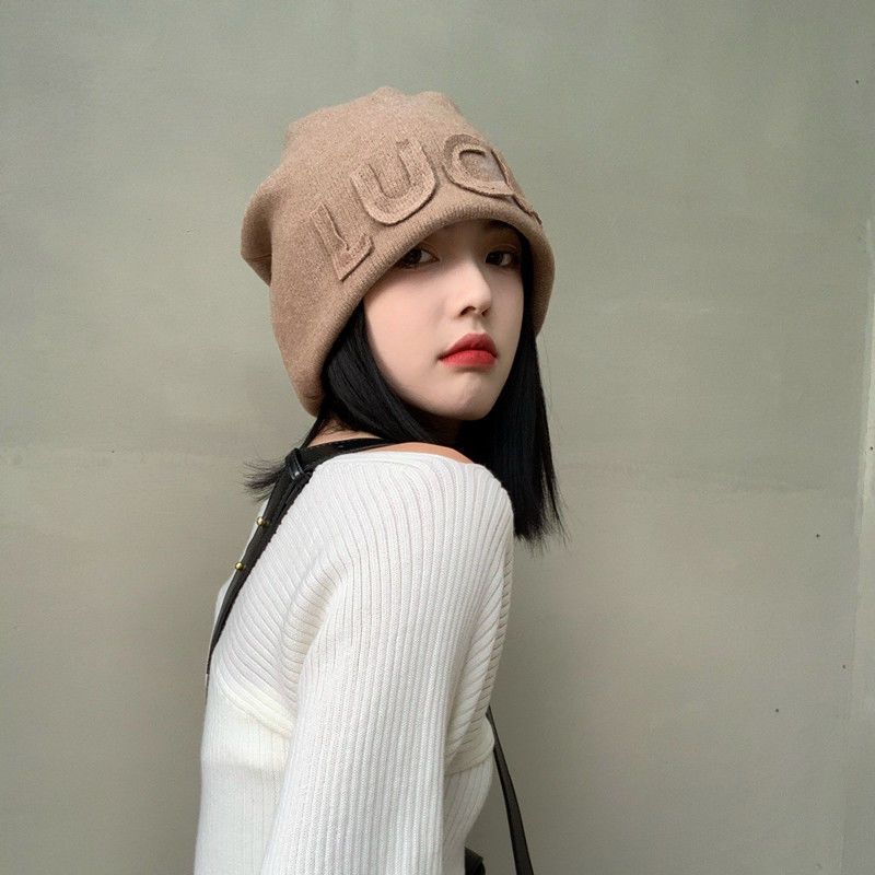 秋冬新款日系显脸小字母冷帽子女网红护耳包头帽大头围加绒针织帽