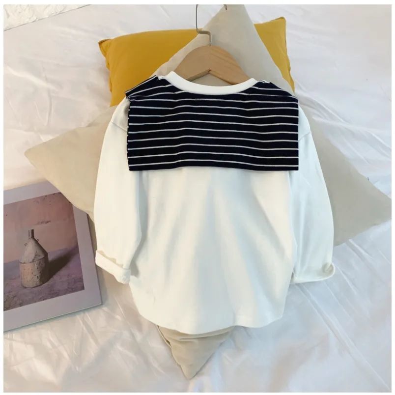 Children's T-shirt boy baby handsome clothes 2022 new spring and autumn fake two-piece strappy top boy long-sleeved T-shirt
