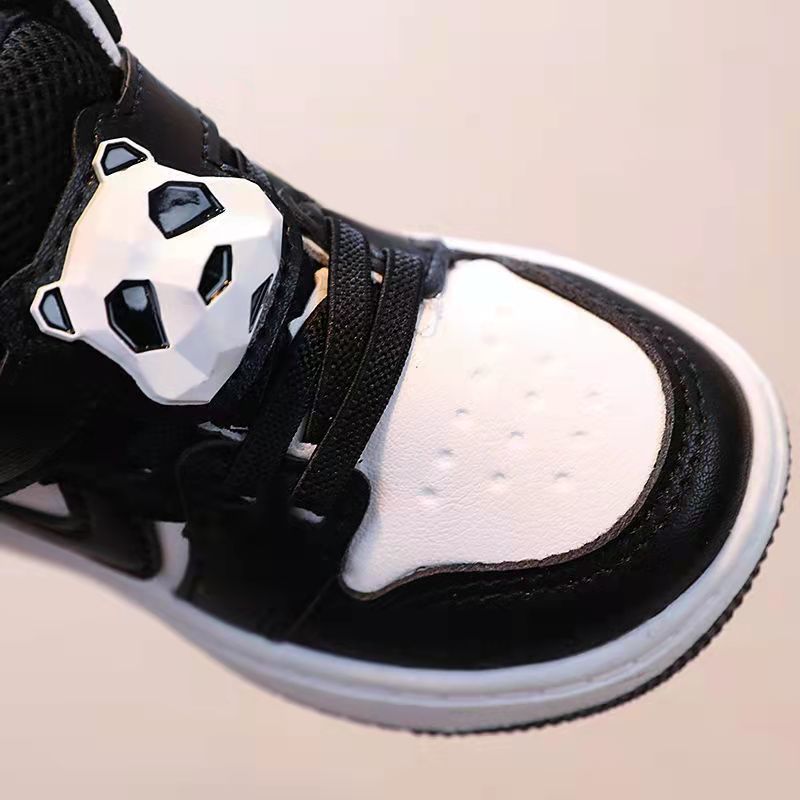 Children's board shoes autumn new 2022 children's shoes boys' board shoes panda sneakers 1-6 years old girls' single shoes