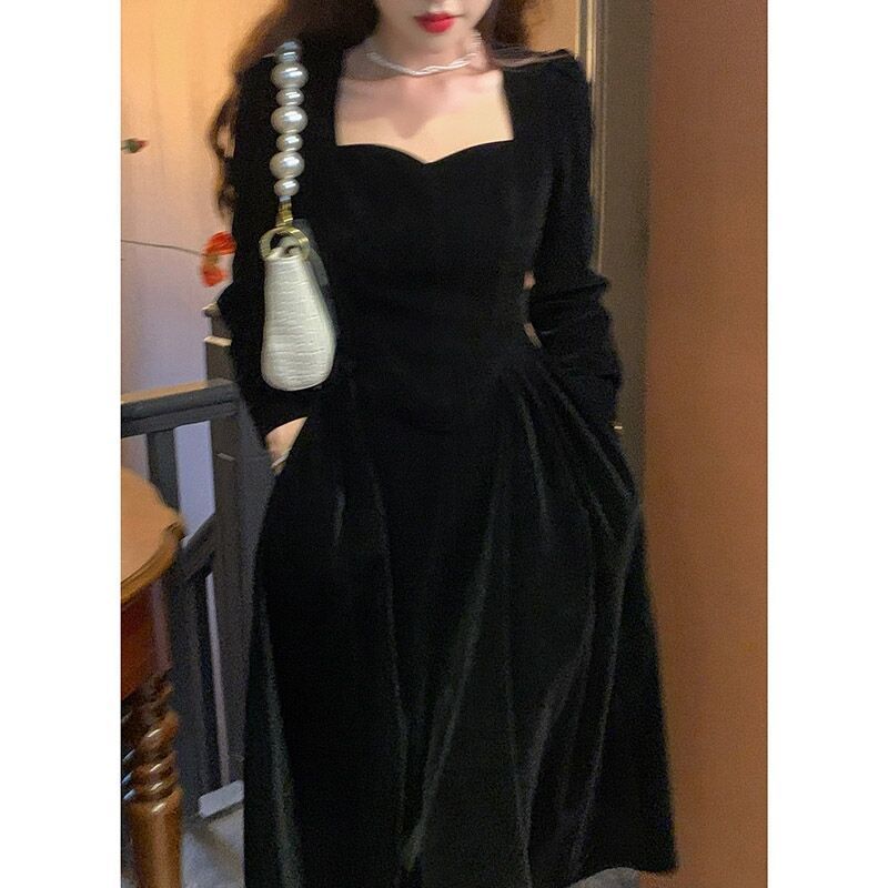 法式赫本小黑裙金絲絨連衣裙女2023早春新款氣質收腰名媛風連衣裙