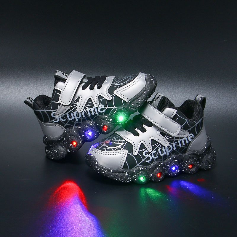 Children's sneakers with lights Spiderman spring and autumn new boys' shoes mesh leather running shoes for children
