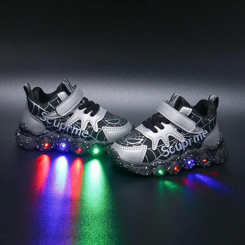 Children's sneakers with lights Spiderman spring and autumn new boys' shoes mesh leather running shoes for children