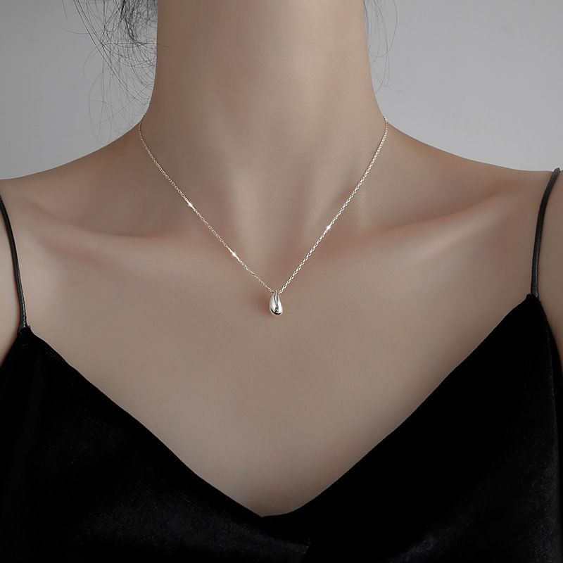 Water drop necklace women's niche design clavicle chain 2021 new clavicle chain women's sterling silver simple temperament all-match