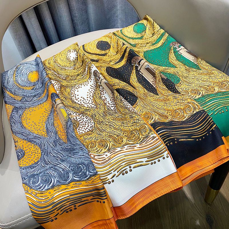 Square Scarf For Women Versatile Spring And Autumn Accessory_voghion.com