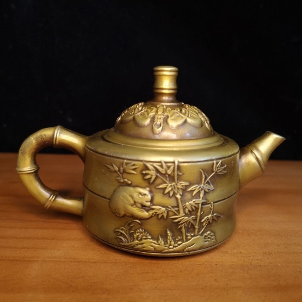 黄铜茶壶  竹报平安壶,熊猫图案浮雕工艺,黄铜仿古150毫升
