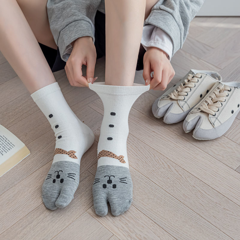 Ērtas, skaistas, modernas un personalizētas zeķes_voghion.com