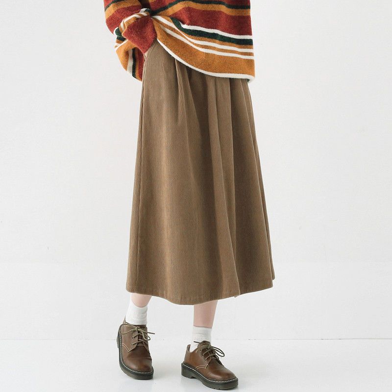 Corduroy skirt for women 2021 new autumn and winter Japanese style retro temperament high waist slimming mid-length A-line skirt