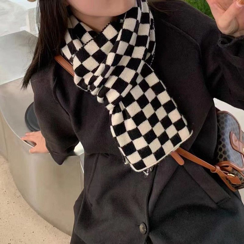 Sciarpa a scacchiera Witer da donna 2021 New Advaced Kitted Neck Network Red Is Style High Beauty Studet Corea_voghion.com