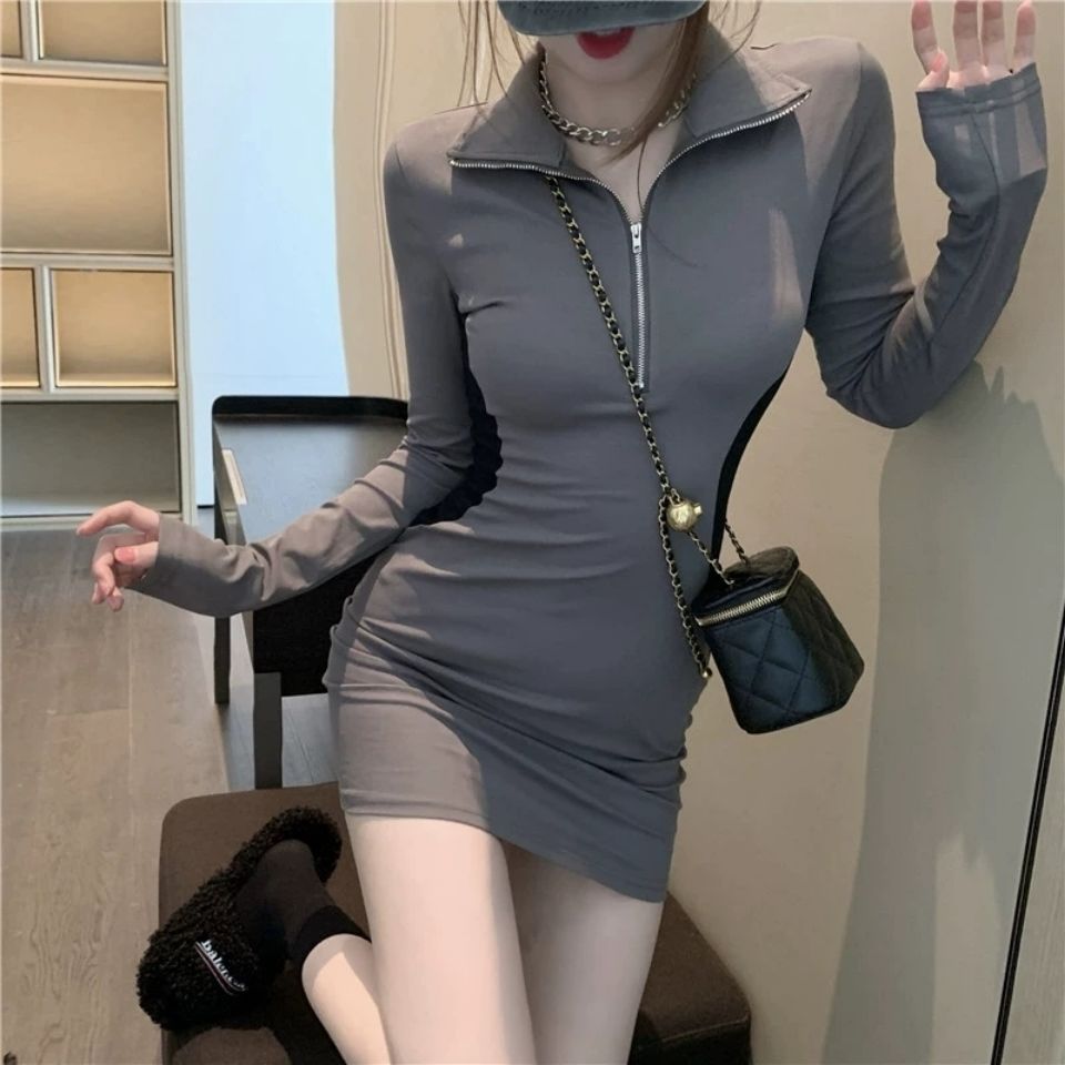 辣妹修身拼接POLO領拉鏈包臀連衣裙女2023春裝新款性感顯瘦短裙子