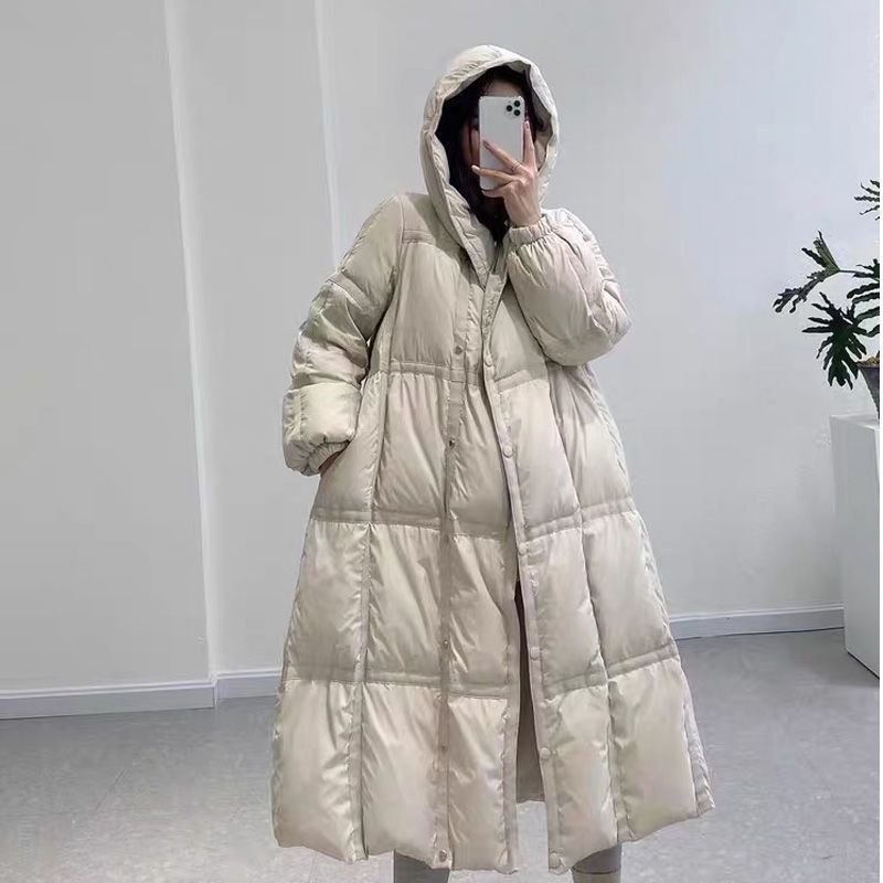 江南布衣冬季白鸭绒羽绒服女韩版长款过膝连帽宽松大码加厚外套潮