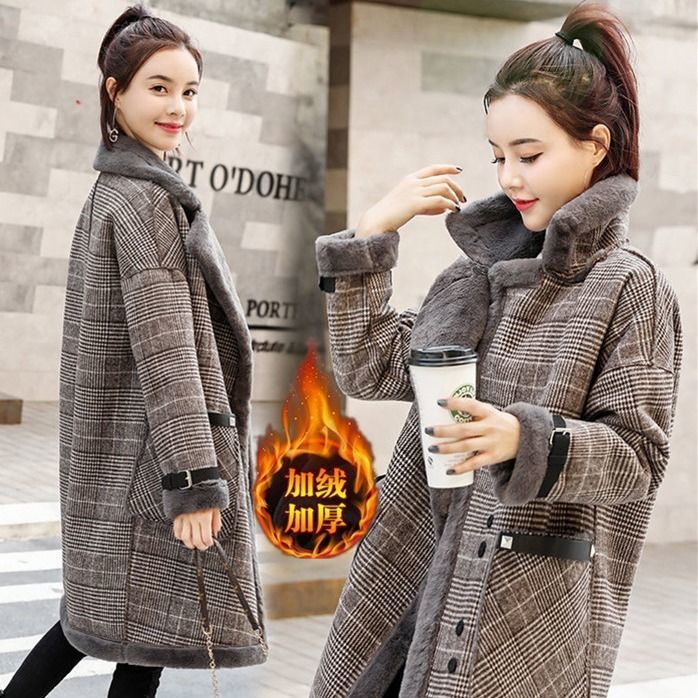 Autumn and winter plus plush woolen coat women's new fashion cold-proof and warm woolen coat mid-length large size loose windbreaker