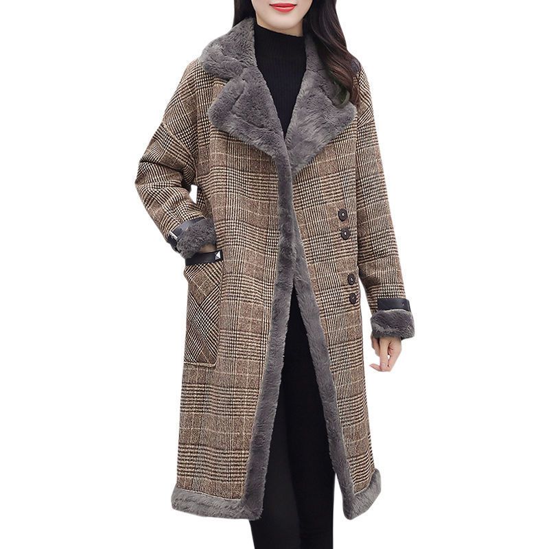 Mid-length woolen coat for women, autumn and winter plus velvet, new fashionable cold-proof and warm woolen coat, large size loose windbreaker