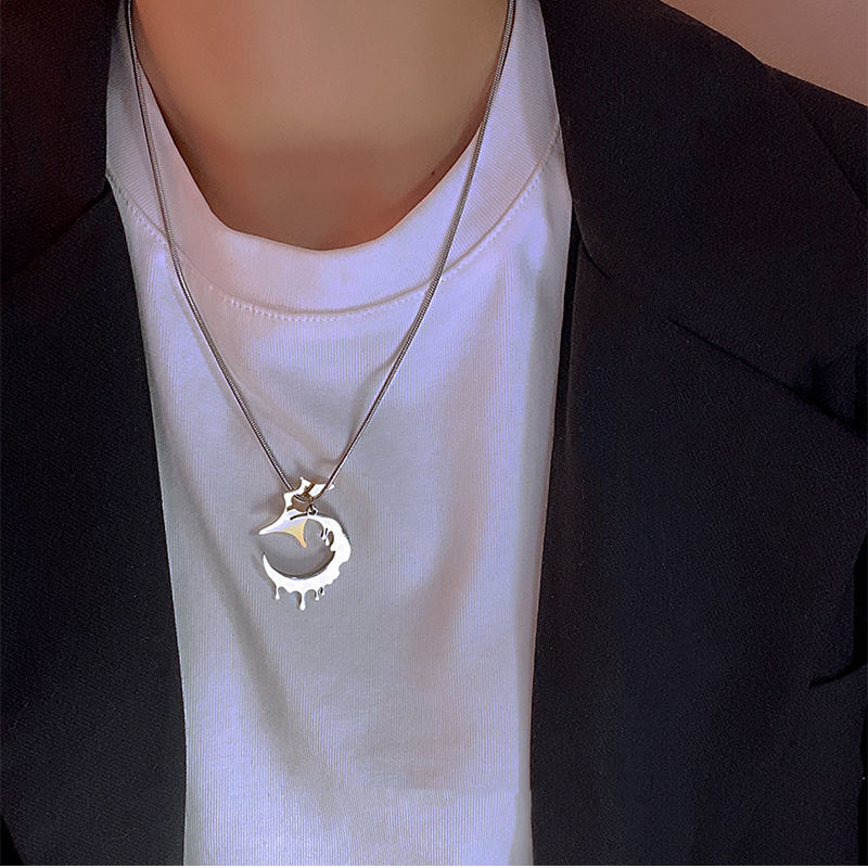 yyds melting moon necklace female ins hip-hop cold wind sweater sweater chain 2021 new men's trendy all-match